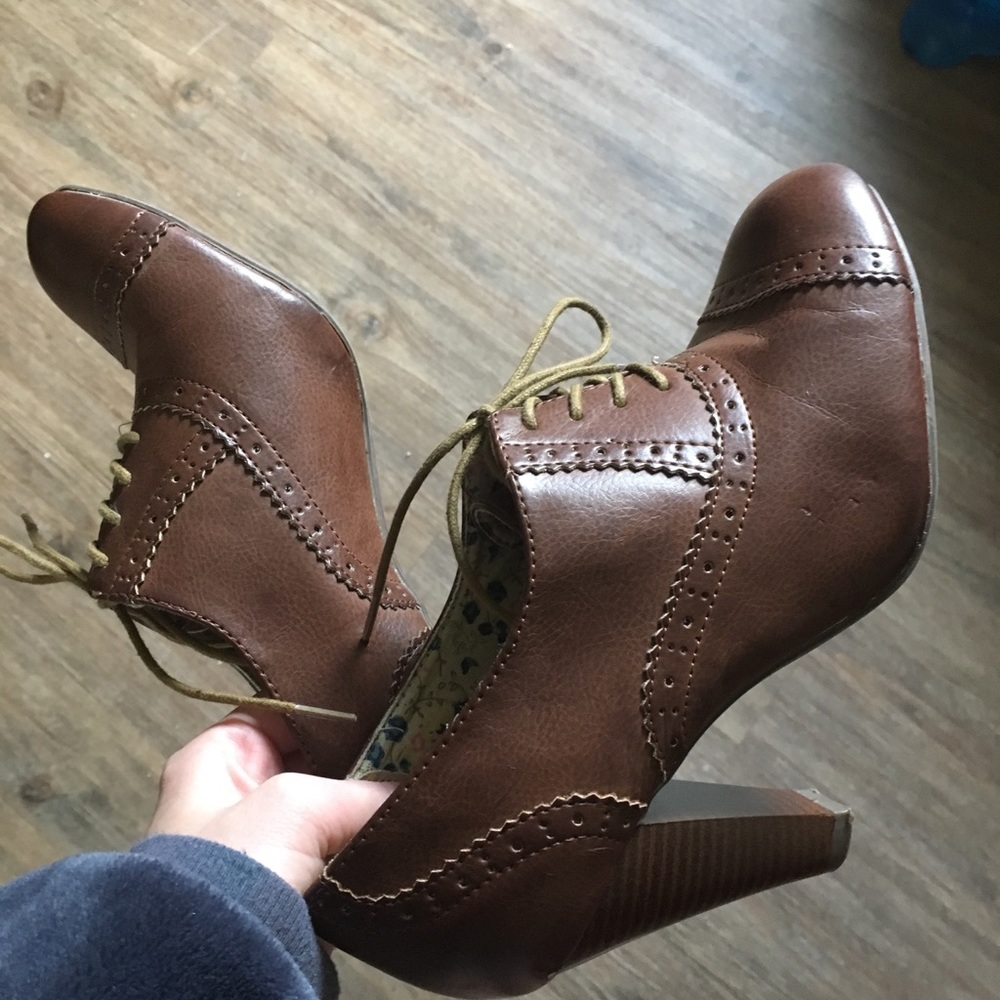 American Eagle lace-up heels